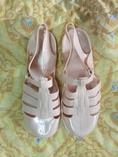 Light pink sandal jelly shoes 2hands