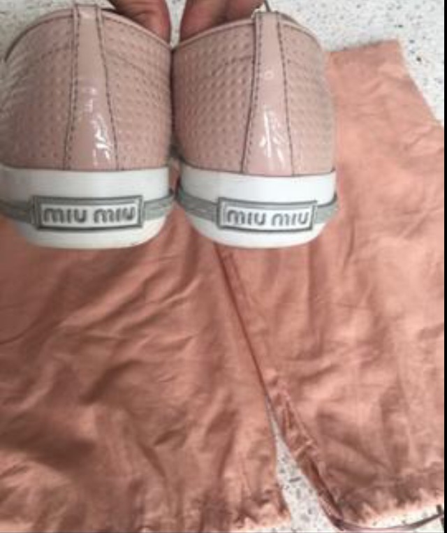 miu miu shoes รองเท้าmiu miu ใส่สองครั้งสภาพมือ1 รูปที่ 6