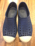 Used - ของแท้ รองเท้าคัชชูเด็กผู้ชายยี่ห้อเนทีฟ JEFFERSON CHILD by Native สีน้ำเงิน size J1 สภาพดี คู่นี้ไม่มีกล่อง ส่งฟรีลงทะเบียน