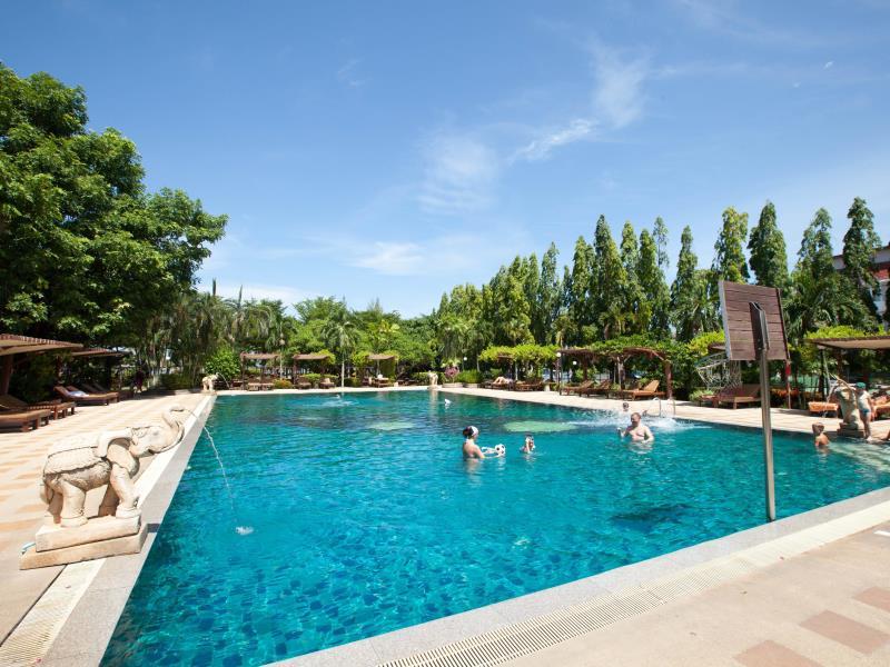 พินนาเคิล แกรนด์ จอมเทียน รีสอร์ท (Pinnacle Grand Jomtien Resort) รูปที่ 3