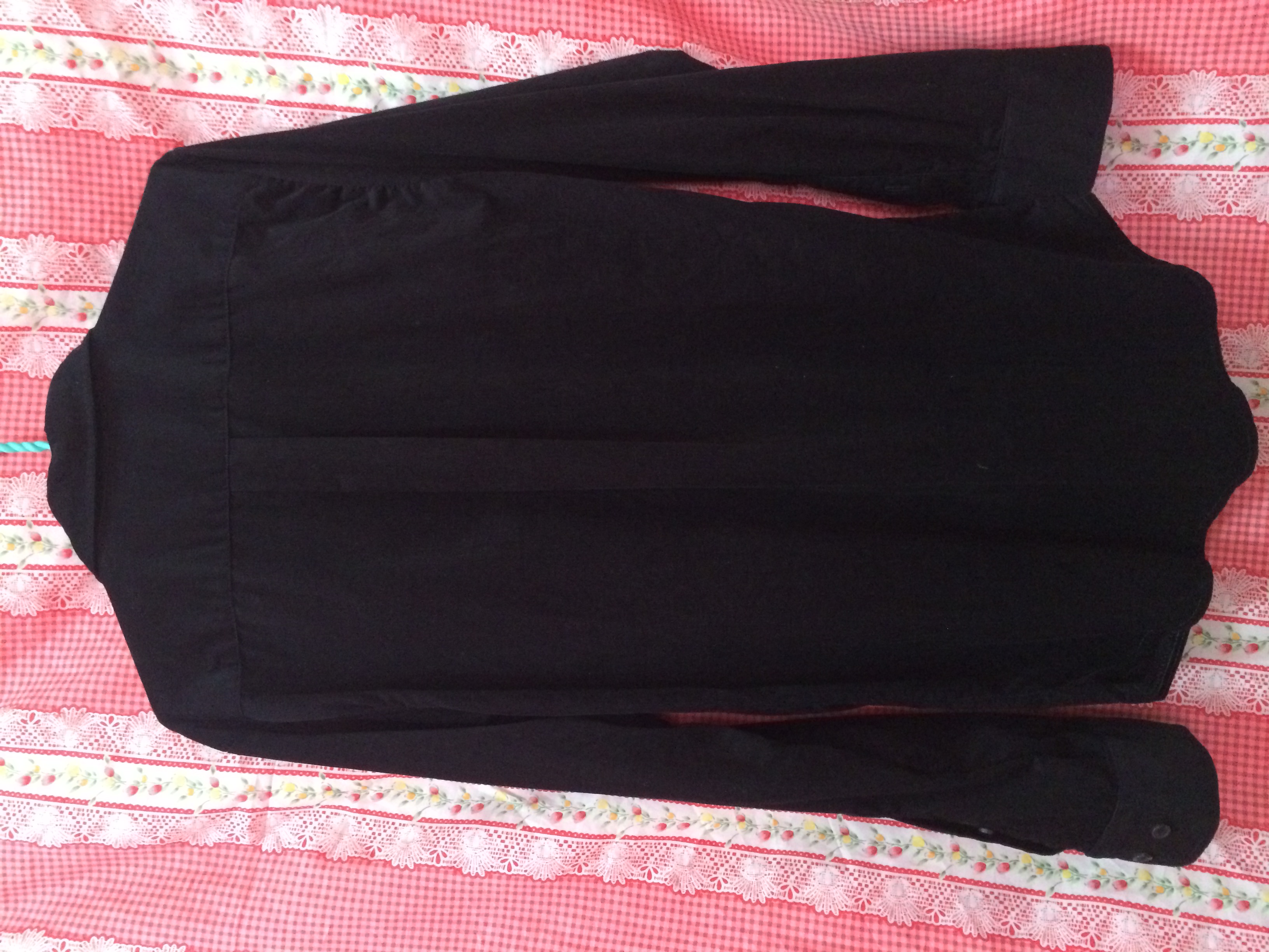 เสื้อ Uniqlo รูปที่ 3