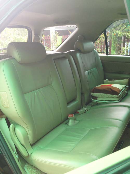 ขายรถยนต์ Toyota Fortuner ปี 2010 สีดำ สภาพสวย ไม่เคยเฉี่ยวชน ใช้งานน้อยมาก รูปที่ 7