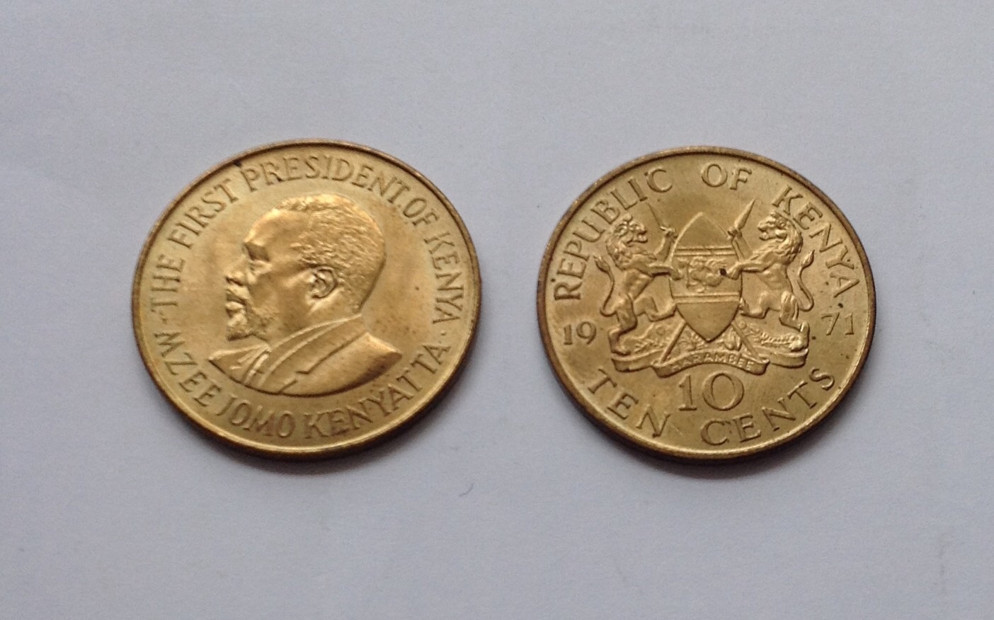 ธนบัตรเก่า ประเทศ Kenya ปี 1972 สภาพใหม่ ไม่ผ่านการใช้ รูปที่ 4