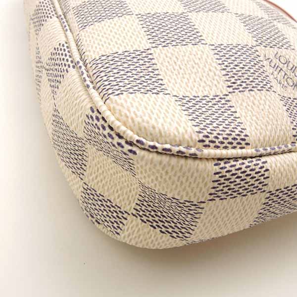 กระเป๋าหลุยส์วิตตอง LOUIS VUITTON DAMIER AZUR POCHETTE Used Like New มือสองของแท้ รูปที่ 3