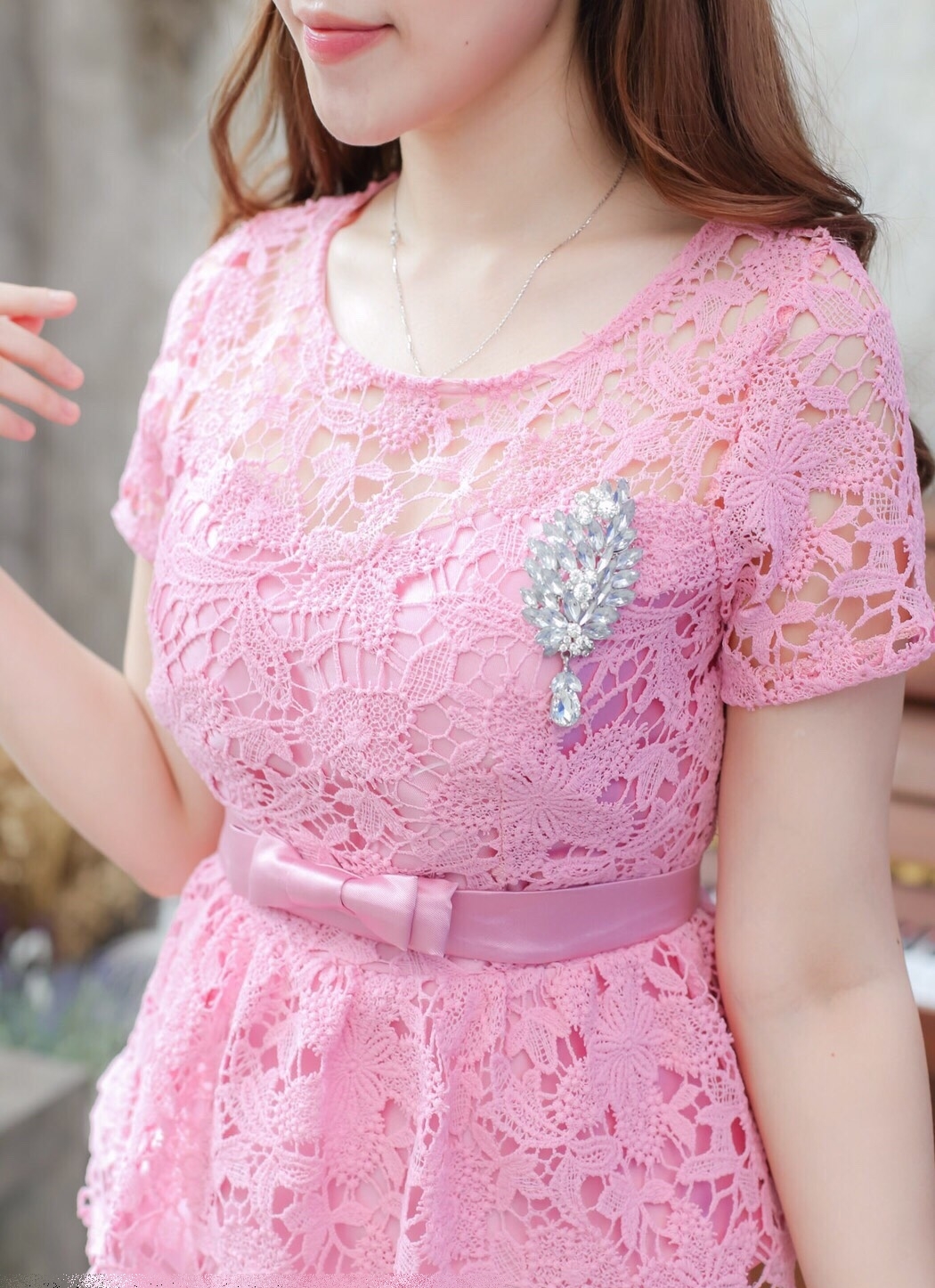 ชุดเดรสสวยหรูออกงาน สีชมพู รูปที่ 6