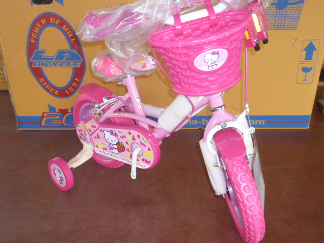 12 นิ้ว Hello Kitty ยางตัน สีชมพู จักรยานเด็กสุดน่ารักจาก LA รูปที่ 4