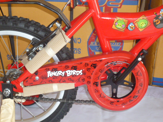 จักรยานเด็ก 16 นิ้ว LA รุ่น Angry Birds มีกล่องใส่ของ รูปที่ 6