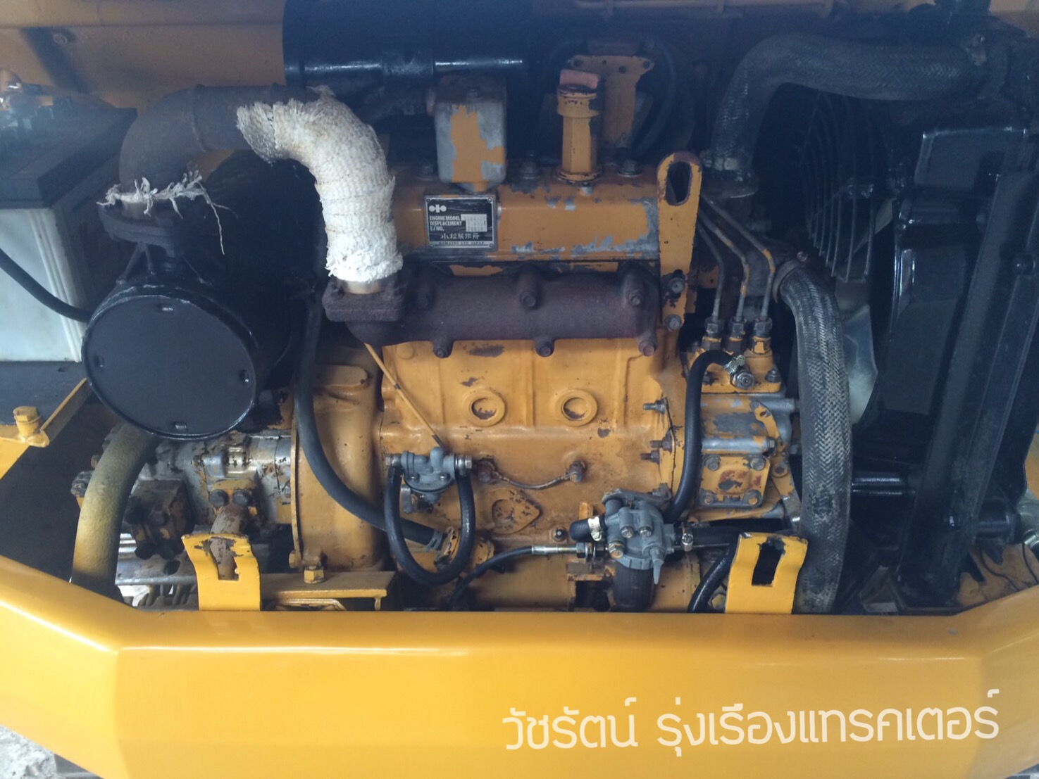 ขายด่วน KOMATSU PC20-5 พร้อมใช้งาน มีเอกสาร พร้อมทำสีเช็คระบบ เก่านอกญี่ปุ่นแท้ รูปที่ 4