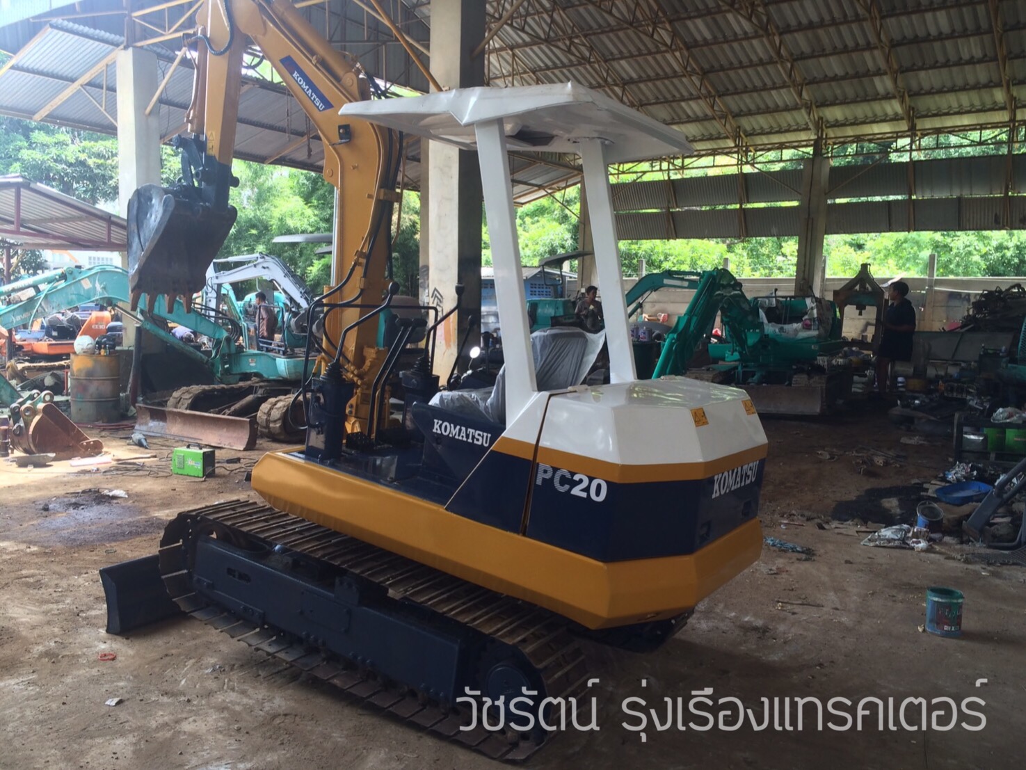 ขายด่วน KOMATSU PC20-5 พร้อมใช้งาน มีเอกสาร พร้อมทำสีเช็คระบบ เก่านอกญี่ปุ่นแท้ รูปที่ 3