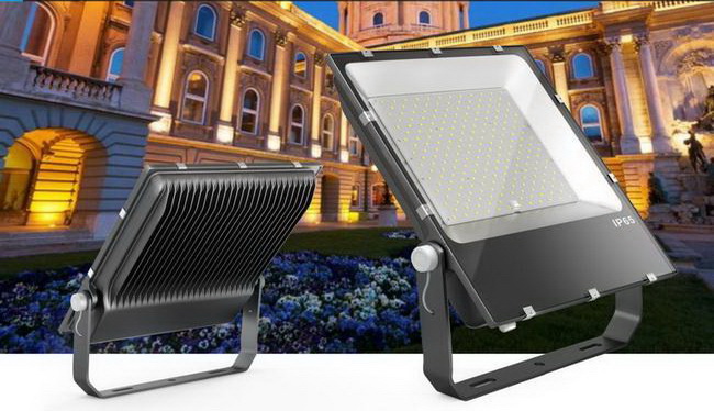 โคมสปอร์ตไลท์Super Slim LED Flood Light 50W-200W รูปที่ 2