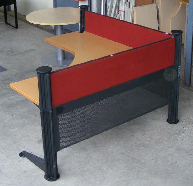 โต๊ะทำงานทรงแอลมือ2(มีจำนวนมาก)  Brand Modernform  รูปที่ 1