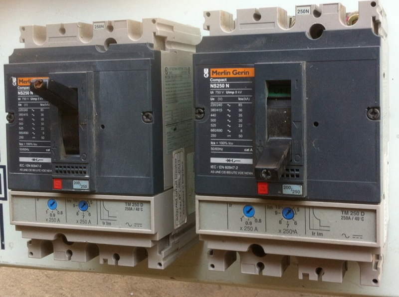 ขาย เบรกเกอร์ Breaker Merlin Gerin รุ่น NS250 N 250 Amp(แอมป์) มือสอง สภาพดี ราคาถูก รูปที่ 6