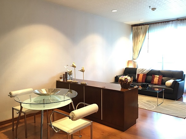 2 Bedroom Condo for Sale the Address Siam 84.5 SQM 2 Bed 9.8 MB.Near BTS Ratchatewee high floor. Tel. 098-8466967  รูปที่ 1