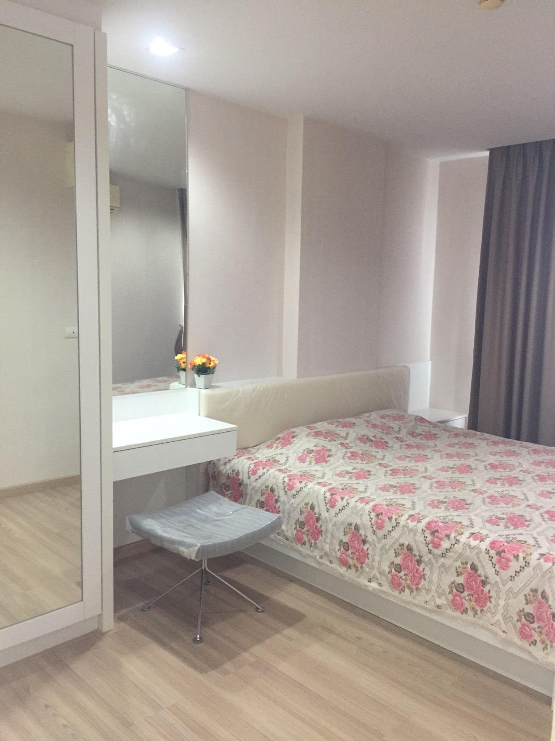 ขายคอนโด ไนซ์ สวีทส์ สนามบินน้ำ Nice suites ( Low Rise) เฟอร์ฯ ครบ รูปที่ 1