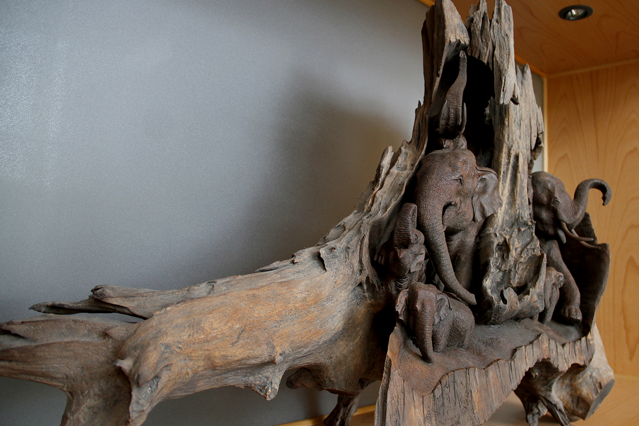 ไม้แกะสลักช้าง รูปที่ 2