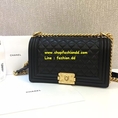 Chanel Le Boy in Black Gold Hardware ขนาด 10 นิ้ว รุ่นใหม่ หนังแท้ (เกรด Hi-end)  New Collection หนัง Lambskin 