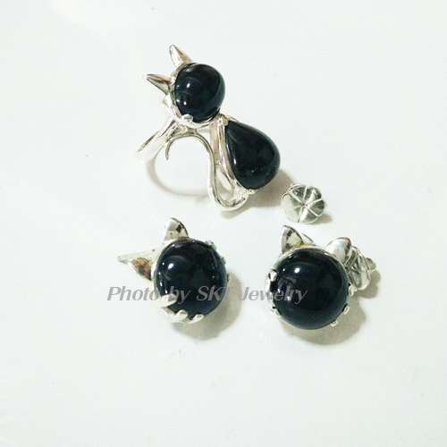 รับสั่งทำเครื่องประดับหลากแบบหลายสไตล์ตามสั่ง เครื่องทองคำแท้ประดับเพชรพลอยคัดคุณภาพ รูปที่ 3