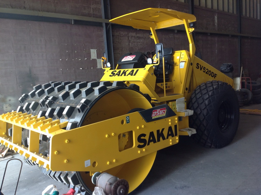 บริการ ให้เช่ารถบด 10T SAKAI ล้อเรียบ ล้อหนาม รูปที่ 3