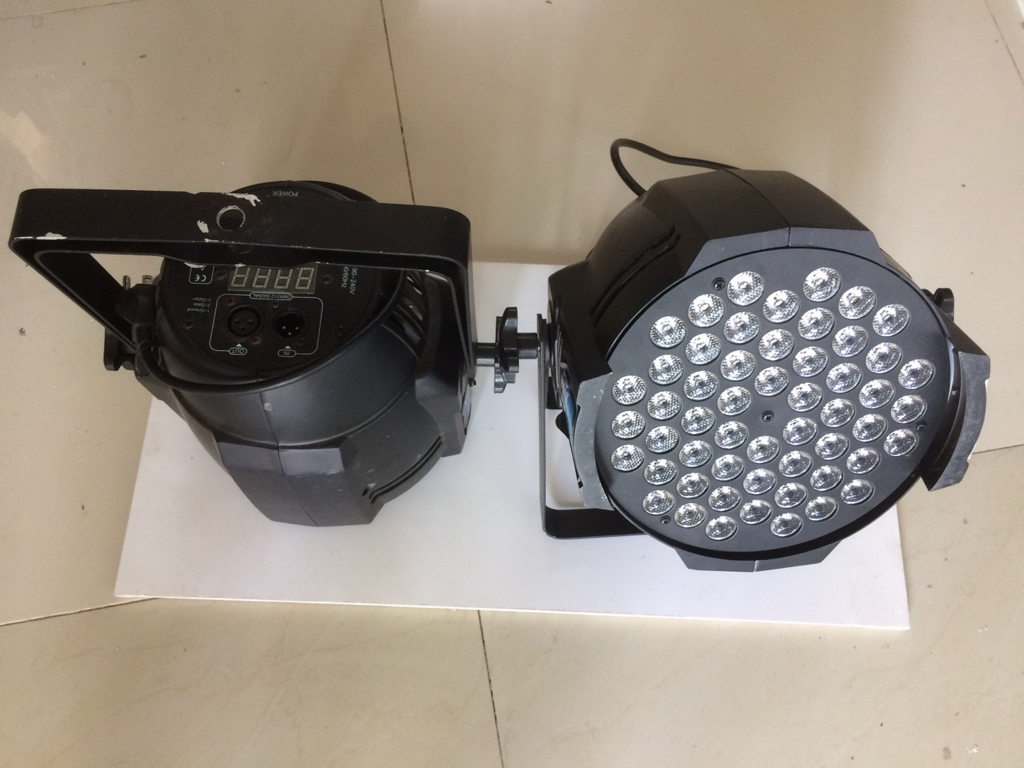 ให้เช่า เช่าไฟLED เช่าไฟแอลอีดี เช่าไฟพาร์LED เปลี่ยนปรับสีได้ ดวงล่ะ 400 บาท รูปที่ 3