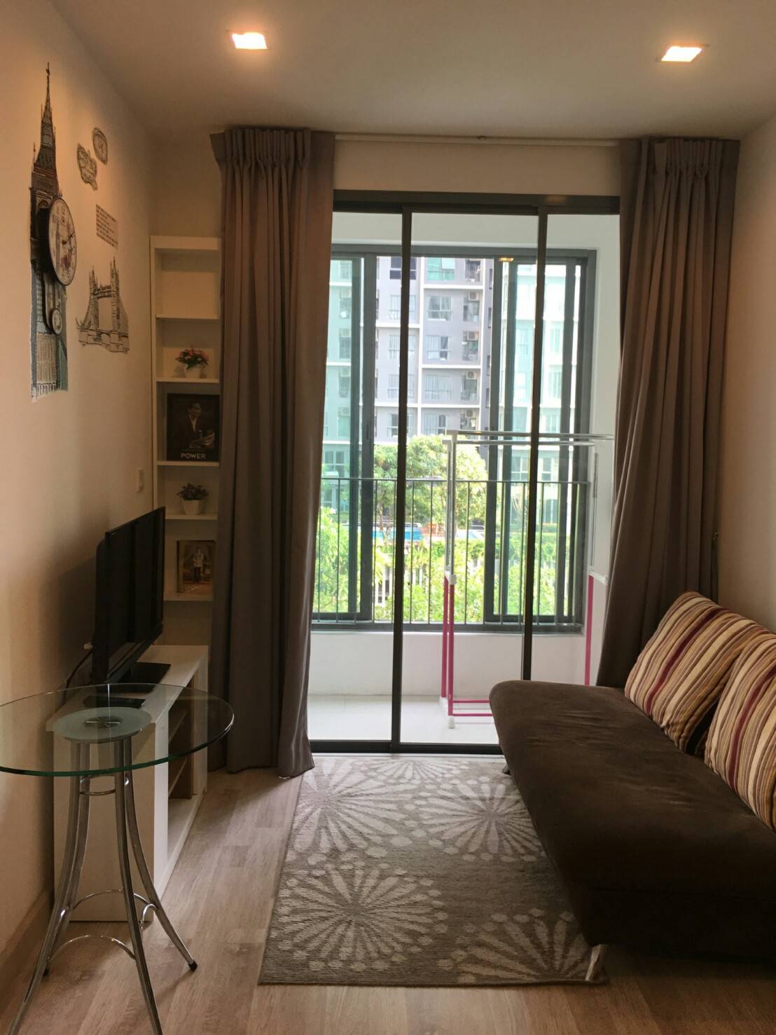 ให้เช่าคอนโด 1 ห้องนอน คอนโด Ideo Mobi อ่อนนุช For Rent 1 Bedroom unit at Ideo Mobi Onnut รูปที่ 1