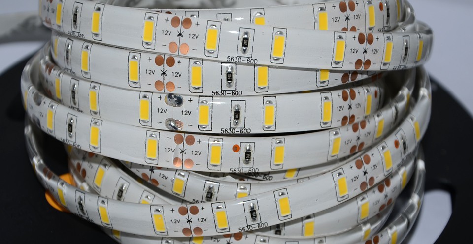 ไฟเส้น LED Strip 5630 60LED-m IP65 รูปที่ 1