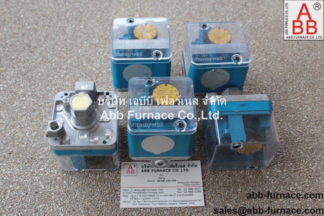 Honeywell C6097A 2210 (ฮันนี่เสลล์) Pressure Switch สวิทซ์แรงดัน รูปที่ 1