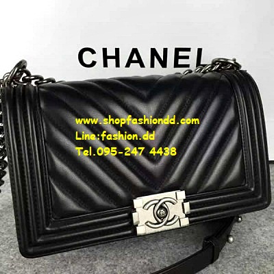 กระเป๋า Chanel LE Boy Chevron 10 นิ้ว  หนังแกะ หนังแท้ (เกรด Hi-End)  รูปที่ 1