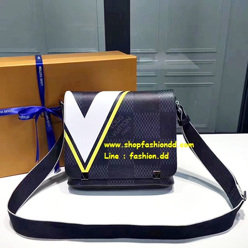 New 2017 Louis Vuitton Messenger Men in Yellow PM Size Bag (เกรด Top Hi-End 1:1) หนังแท้ทั้งใบ  รูปที่ 1