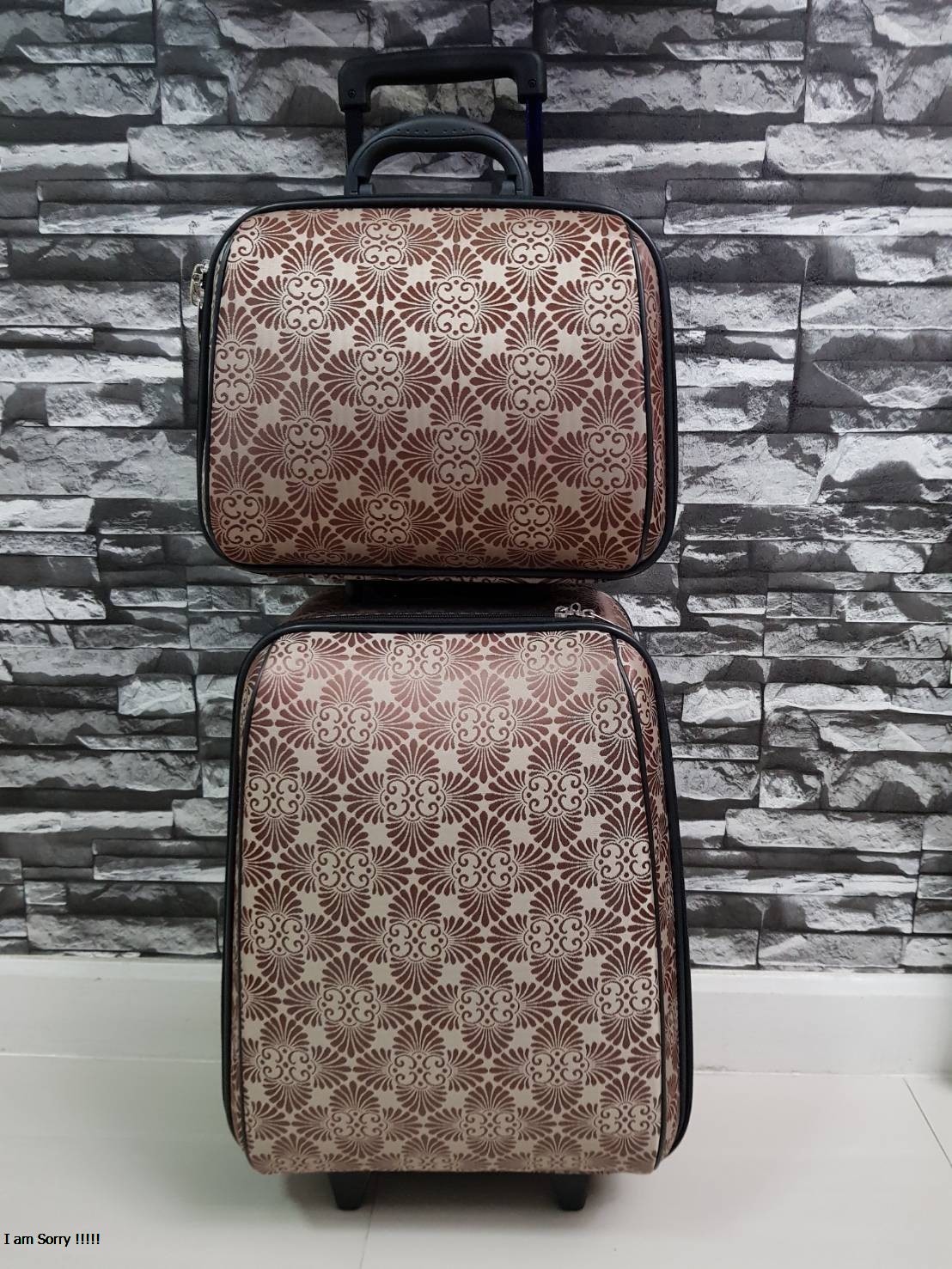 กระเป๋าเดินทางแบบผ้า เซ็ทคู่ 18/13 นิ้ว Flower Brown รูปที่ 3