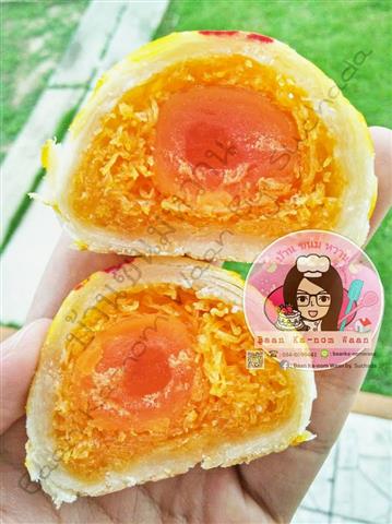 ขนมเปี๊ยะไข่ยักษ์ แป้งนุ่มละมุนลิ้น ไส้แน่นๆ ไข่เค็มใบโตๆ วัตถุดิบมีคุณภาพ รูปที่ 5