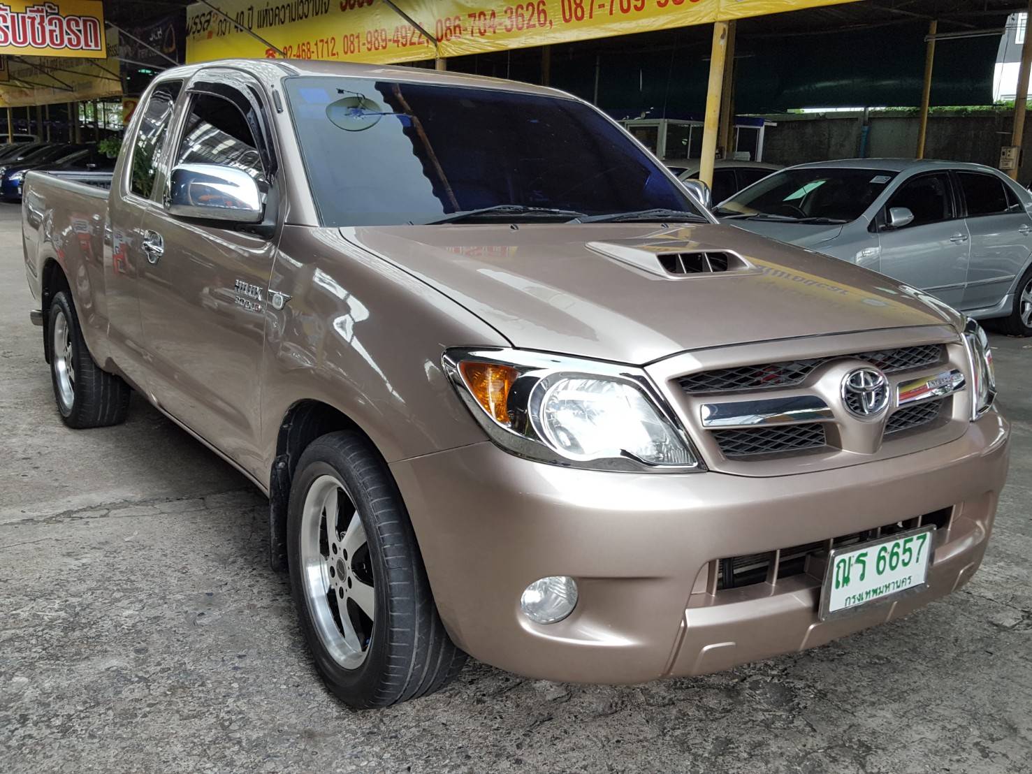 toyota vigo extracab 3.0 g ปี05mt รถใช้มือเดียว รูปที่ 1