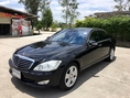 รหัสBT194 ปีจดทะเบียน 2009 (ตัวรถ 2008) Benz S300 L (เบนซิน) รถศูนย์ Daimler full Option ไมล์ 16x,xxx Km  Option - ฝาท้ายไฟฟ้า - จอ Command  - Sunroof - เบาะไฟฟ้า หน้าหลัง  ราคา 1.789,000 บาท สนใจติดต่อและทดลองขับ 081-9859973 พล ld line : kam01092512