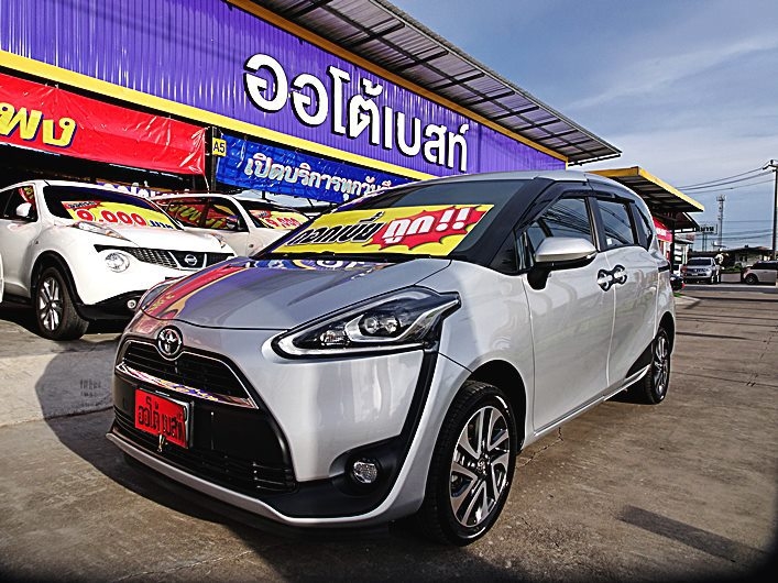 รหัสAB415 TOYOTA SIENTA 1.5 V ปี 2017 ราคาเพียง 739,000 เท่านั้น ออกรถ  9,000 บาท ผ่อน 14,000 / เดือน  ฟรีดาวน์ ฟรีประกันภัย  ต่างจังหวัด ซื้อได้ ติดเครดิต ซื้อได้  ไมล์2,000 ไม่ค่อยได้ใช้ สภาพป้ายแดง รุ่นท้อป  -ประตูสไลด์ เปิดปิดด้วยระบบไฟฟ้า ซ้าย-ขวา  ไฟ Daytime Running Light - ปุ่มสตาร์ทเครื่องยนต์ Push Start Button - book Serviceครบ เอกสารครบพร้อมโอน ดูรถกทม.ถนน กาญจนาภิเษก ฝั่งเดียวกับเดอะมอลล์บางแค สนใจติดต่อและทดลองขับ 081-9859973 พล ld line : kam01092512 รูปที่ 1