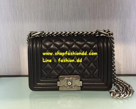 Chanel Le Boy Mini Lambskin in Black Silver Hardware ขนาด 8 นิ้ว (เกรด Hi-end)  รุ่นยอดฮิต ขายดี รุ่นนึ้สวยมากค่ะ รูปที่ 1