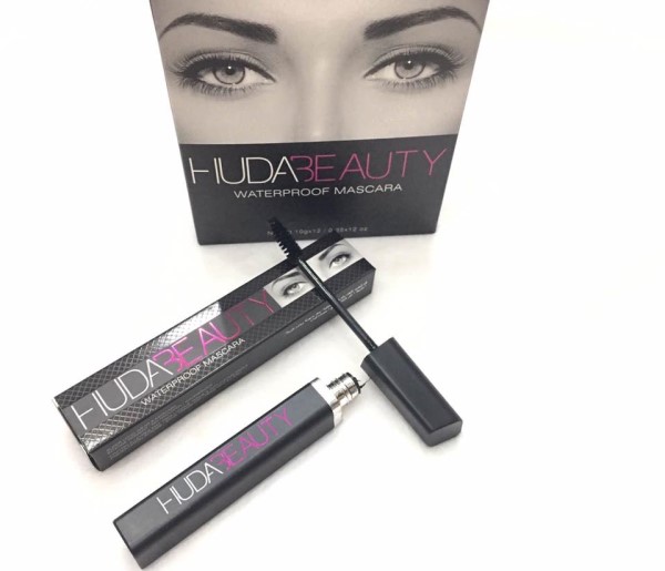 มาสคาร่า HUDA beauty waterproof mascara มาสคาร่าสีดำกันน้ำของฮูด้า ปลีก 130฿ ส่ง65฿  รูปที่ 2