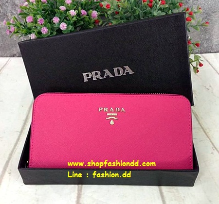 กระเป๋าสตางค์  Prada Saffiano แบบซิปรอบ อะไหล่สีทอง สีชมพูหนังแท้  (เกรด Hi-End)   รูปที่ 1