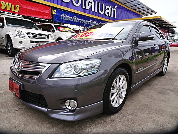 รหัสAB445 TOYOTA CAMRY 2.4 HYBRID [NAVI]ATปี 2010 ราคาเพียง  499,000 เท่านั้น ออกรถ 9,000 บาท ผ่อน 10,xxx / เดือน  ฟรีดาวน์ ฟรีประกันภัย  ต่างจังหวัด ซื้อได้ ติดเครดิต ซื้อได้  รถสวย ชุดแต่งรอบคัน เจ้าของเดียวออกห้าง ดูแลดี เช็กศูนย์ตามระยะ ออฟชั่นครบครัน เอกสารครบพร้อมโอน ดูรถกทม.ถนน กาญจนาภิเษก ฝั่งเดียวกับเดอะมอลล์บางแค สนใจตดต่อและทดลองขับ 081-9859973 พล ld line - kam01092512 รูปที่ 1