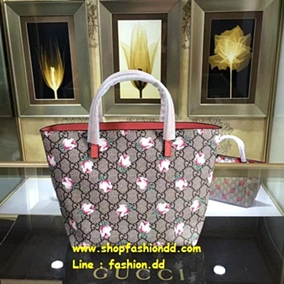 New Gucci Shopping Bag ลายดอกไม้ รุ่นมาใหม่ สวยมากค่ะ (เกรด Hi-end)  -- กระเป๋ามาใหม่ Gucci ทรง Shopping  รูปที่ 1