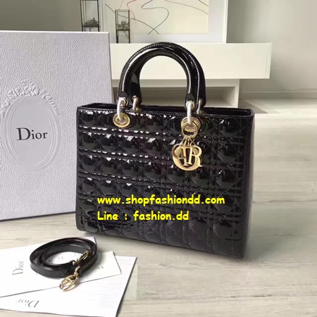 กระเป๋า Dior Lady 11 นิ้ว หนังแก้ว  สีดำ  อะไหล่ทอง หนังขึ้นเงา สวยมากค่ะ (เกรด Hi-End)   รูปที่ 1