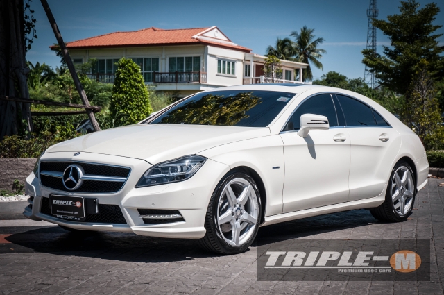 รหัสTM452 MERCEDES-BENZ CLS-CLASS W 218 (ปี10-13) CLS 250 CDI ปี 2012 รายละเอียด ข้อมูล ติดต่อ ⭐ NEW ARRIVAL ⭐ MERCEDES-BENZ CLS250 2.1 / ดีเซล / AT / ปี 2012  ราคา 2,359,000.- สวยและถูกที่สุดในตลาด ยิ่งดาวน์เยอะ ค่างวดยิ่งน้อยลง ประหยัดดอกเบี้ย เครื่องยนต์ 2,100 CC. ชุดแต่งamg ฝาท้ายไฟฟ้า เครื่องดีเซล เบาะไฟฟ้า กล้องถอย navi ยางปี 2015 การันตีตัวถังไม่มีชน 100% สนใจติดต่อและทดลองขับ 081-9859973 พล ld line : kam01092512 รูปที่ 1