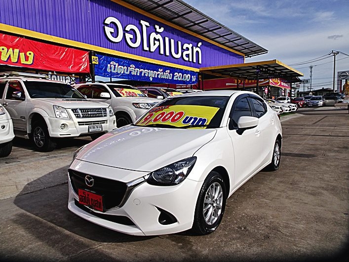 รหัสAB470 MAZDA 2 1.3 Hatchback Skyactive-G High AT ปี2016 ราคาเพียง 489,000 เท่านั้น ออกรถ  9,000 บาท ผ่อน 9,xxx / เดือน  ฟรีดาวน์ ฟรีประกันภัย  ต่างจังหวัด ซื้อได้ ติดเครดิต ซื้อได้  เจ้าของเดียวออกห้าง ไมล์ 30,000 กม Book Service ครบ เช็กศูนย์ตามระยะ กุญแจสำรองครบชุด ไม่มีเชี่ยวชน เอกสารครบพร้อมโอน ดูรถกทม.ถนน กาญจนาภิเษก ฝั่งเดียวกับเดอะมอลล์บางแค สนใจติดต่อแบะทดลองขับ 081-9859973 พล ld line : kam01092512 รูปที่ 1