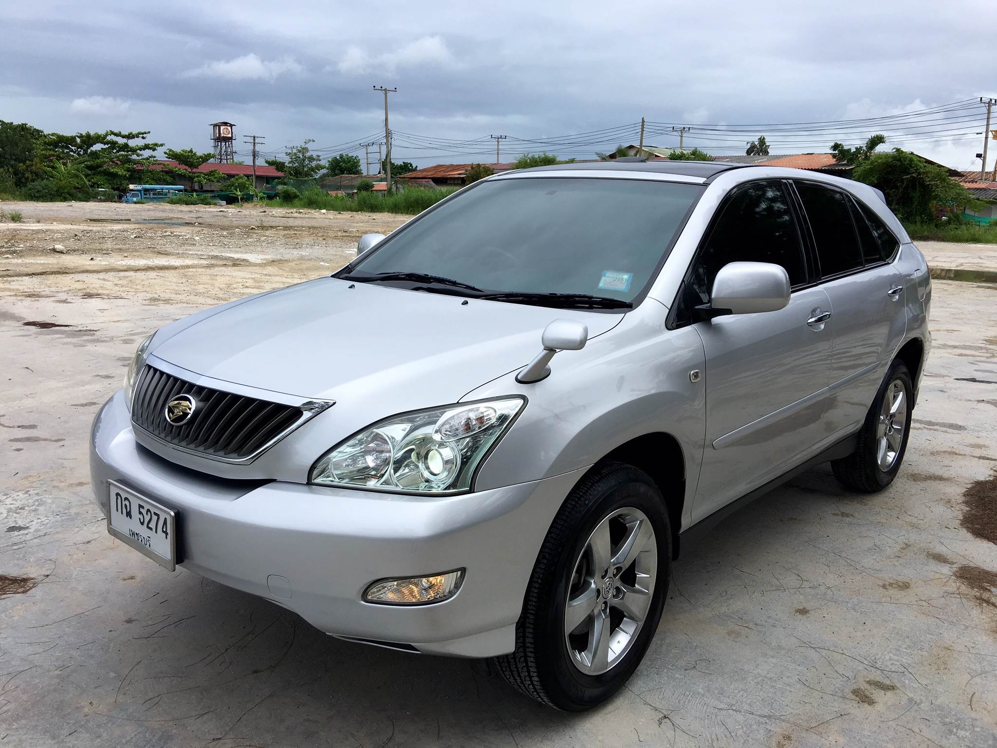 รหัสBT243 ปี2010 แท้ toyota harrier 2.4 G นำเข้าแบบ 32  ไมล์แท้ 7,6xxx km.มือเดียวป้ายแดง ออกจากศูนย์ eton สวยจัดสภาพสวยนางฟ้าหลังคาซันรูฟ ฝาท้ายไฟฟ้า airbag 9 ใบ ใช้ถนอมขับดีเหมือนใหม่ออกห้าง ขับนิ่มไร้ตำหนิ ห้ามพลาด ช้าอดครับ ราคาพิเศษสุด 858,000 บาท book+ key ครบครับ ยอดจัด Bm 9 แสน tnc scb 8.6 แสน คันนี้จัดได้เต็มครับไม่ต้องดาวน์ สนใจติดต่อและทดลองขับ 081-9859973 พล Id line ; kam01092512 รูปที่ 1