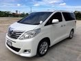 รหัสBT247 ปี2012 Toyota Alphard 2.4 V Minor change สุดท้าย รุ่น Top สุด เลขไมล์ 9x,xxx Km Full Option - เบาะไฟฟ้า หน้าหลัง - เบาะ Micky Mouse - ฝาท้ายไฟฟ้า - จอหน้าหลัง  ราคา 1,919,000 บาท สนใจติดต่อและทดลองขับ 081-9859973 พล Id line : kam01092512