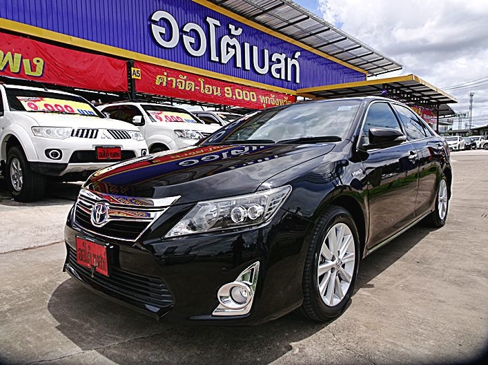 รหัสAB506 TOYOTA CAMRY 2.5 HYBRID CD ATปี 2012 ราคาเพียง  779,000 เท่านั้น ออกรถ  9,000 บาท ผ่อน 15,xxx / เดือน  ฟรีดาวน์ ฟรีประกันภัย  ต่างจังหวัด ซื้อได้ ติดเครดิต ซื้อได้  ไมล์ 59,xxx กมเท่านั้น รุ่นท็อป Hybrid เจ้าของเดียวออกห้าง ดูแลมาดีไม่มีเชี่ยวชน  Book Service ครบ เช็กศูนย์ตามระยะทาง เอกสารครบพร้อมโอน ดูรถกทม.ถนน กาญจนาภิเษก ฝั่งเดียวกับเดอะมอลล์บางแค สนใจติดต่อและทดลองขับ 081-9859973 พล ld line : kam01092512 รูปที่ 1