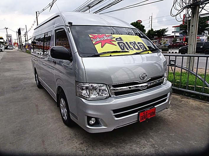 รหัสAB524 TOYOTA COMMUTER 2.5 D4D MTปี 2013 ราคาเพียง 899,000 เท่านั้น ออกรถ 99,000 บาท ผ่อน 2x,xxx / เดือน  ออกรถ 99,000 บาท ฟรีประกันภัย  ต่างจังหวัด ซื้อได้ ติดเครดิต ซื้อได้  ตู้ดีเซล เครื่อง 2500cc รถสวยไม่มีเชี่ยวชน ออฟชั่นครบครัน พร้อมใช้งาน วิ่งส่วนบุคคล ตลอดไม่เคยรับจ้าง ไมล์ 128,xxx กิโล เอกสารครบพร้อมโอน ดูรถกทม.ถนน กาญจนาภิเษก ฝั่งเดียวกับเดอะมอลล์บางแค สนใจติดต่อและทดลองขับ 081-9859973 พล ld line : kam01092512 รูปที่ 1