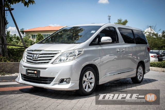 รหัสTB480 TOYOTA ALPHARD โฉมปี (08-14) 2.4 [V] ปี 2012 รายละเอียด ข้อมูล ติดต่อ ⭐ NEW ARRIVAL ⭐ TOYOTA ALPHARD 2.4V / เบนซิน / AT / ปี 2012   ราคา 1,689,000.- สวยและถูกที่สุดในตลาด ยิ่งดาวน์เยอะ ค่างวดยิ่งน้อยลง ประหยัดดอกเบี้ย เครื่องยนต์ 2,400 CC. รถศูนย์โตโยต้า ไมเนอร์เชนจ์ ชุดแต่งรอบคัน เบาะมิกกี้เม้าส์ไฟฟ้า navi ฝาท้ายไฟฟ้า top 2 sunroofs กุญแจ 2 ดอก การันตีตัวถังไม่มีชน 100% สนใจติดต่อและทดลองขับ 081-9859973 พล ld line : kam01092512 รูปที่ 1