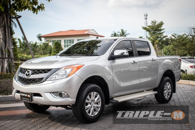 รหัสTM479 MAZDA BT-50 PRO (12-15) HI-RACER DOUBLE CAB 2.2 ปี 2013 รายละเอียด ข้อมูล ติดต่อ ⭐ NEW ARRIVAL ⭐ MAZDA BT-50 DOUBLECAB 2.2D / ดีเซล / AT / ปี 2013  ราคา 559,000.- สวยและถูกที่สุดในตลาด ยิ่งดาวน์เยอะ ค่างวดยิ่งน้อยลง ประหยัดดอกเบี้ย เครื่องยนต์ 2,200 CC. ไมล์ 66,000 กม. ยกสูง Hi-Racer การันตีตัวถังไม่มีชน 100% สนใจติดต่อและทดลองขับ 081-9859973 พล ld line : kam01092512 รูปที่ 1