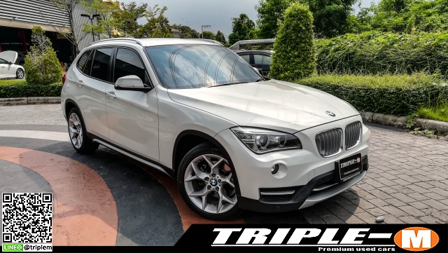 รหัสTM499 BMW X1 2.0i E84 (ปี10-15) [sDrive]  ปี 2013 รายละเอียด ข้อมูล ติดต่อ ⭐ NEW ARRIVAL ⭐ BMW X1 E84 2.0 / เบนซิน / AT / ปี 2013/ไมล์ 11x,xxx กิโล  ราคา 1,059,000.- สวยและถูกที่สุดในตลาด ยิ่งดาวน์เยอะ ค่างวดยิ่งน้อยลง เครื่องยนต์ 2,000 CC. ไมเนอร์เช้นจ์แล้ว พวงมาลัยเบา ล้อลายใหม่ ภายในแดง การันตีตัวถังไม่มีชน 100% สนใจติดต่อและทดลองขับ 081-9859973 พล ld line : kam01092512 รูปที่ 1