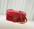 New Gucci Marmont matelassé bag ขนาด 10นิ้ว (เกรด Hi-End) สีแดง หนังแท้ รุ่นใหม่ อะไหล่ทอง