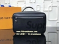 New Louis Vuitton Supreme X Clutch in Black Bag (เกรด Hi-end) หนังแท้  